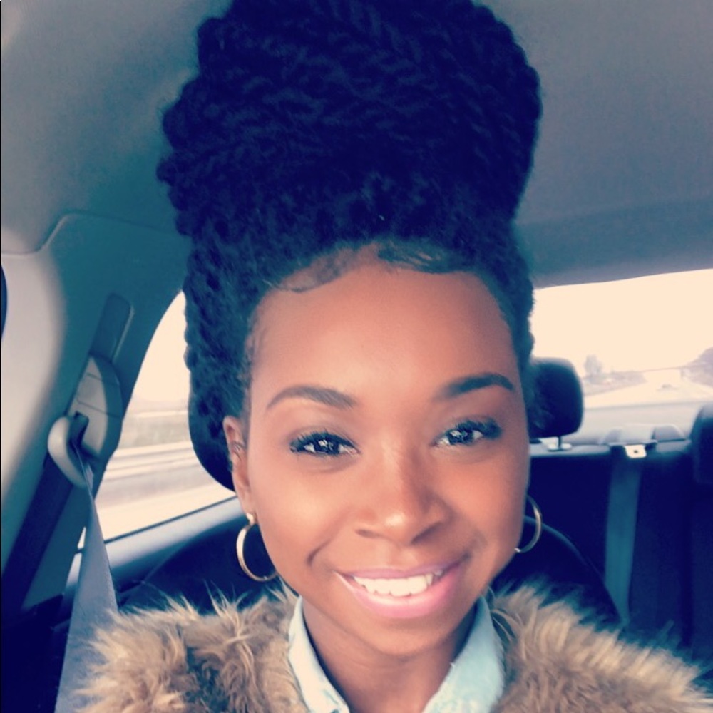 Meet your Posher, Ashley